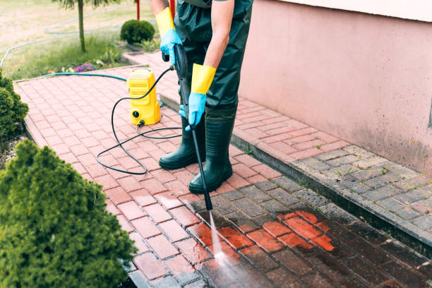 Best Local Pressure Washing Services  in Fort Lee, NJ